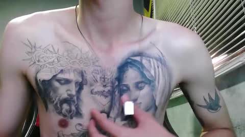 Snapshot of gendo_05 chatting on November 2025 12:40:02 PM GENDO online show from November 2025 12:40:02 PM