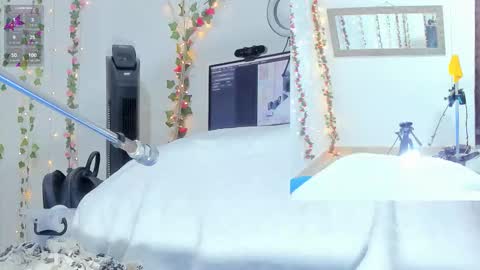 Snapshot of genesis__love_ chatting on November 2025 09:04:01 AM Genesis online show from November 2025 09:04:01 AM