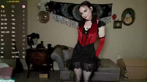 Genna Nyx online show from December 2025 04:18:02 AM