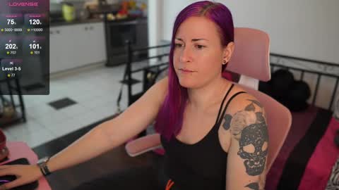 Genny Rock   and  online show from February 2025 05:33:01 PM