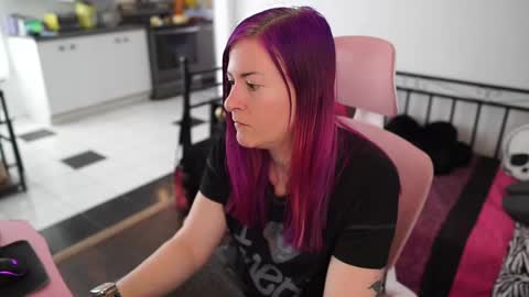 Genny Rock   and  online show from February 2025 03:10:01 PM