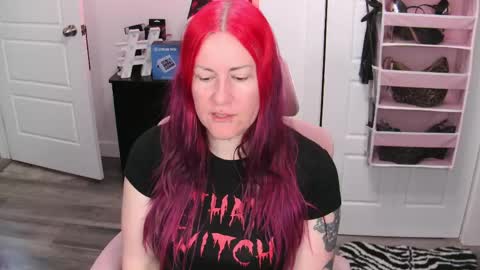 Snapshot of gennyrock chatting on June 2026 02:52:01 PM Genny Rock and online show from June 2026 02:52:01 PM