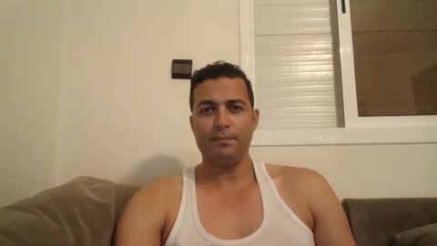 Snapshot of genteldevil chatting on January 2025 11:06:02 PM genteldevil online show from January 2025 11:06:02 PM