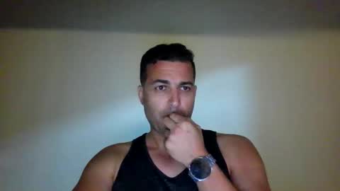 Snapshot of genteldevil chatting on November 2025 09:26:02 PM genteldevil online show from November 2025 09:26:02 PM