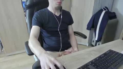 Gentlaman online show from January 2025 05:24:02 PM