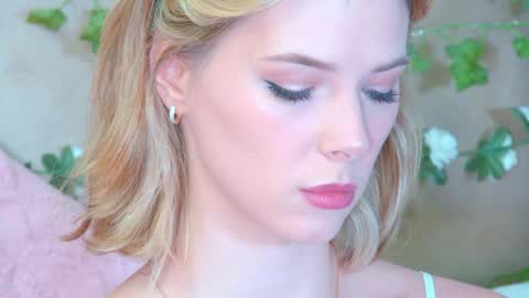 GentleRossi online show from April 2026 04:23:01 PM