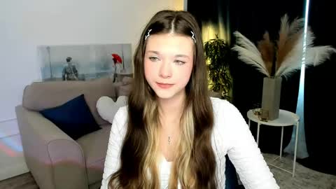 Alice online show from May 2026 04:19:02 AM