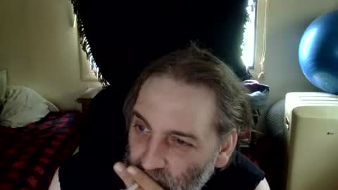 Snapshot of geoffbmn chatting on June 2026 07:49:02 PM geoffbmn online show from June 2026 07:49:02 PM