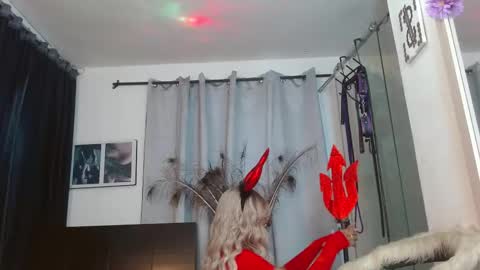 Snapshot of geogina_ms chatting on October 2025 07:14:02 PM Georgina Santos online show from October 2025 07:14:02 PM