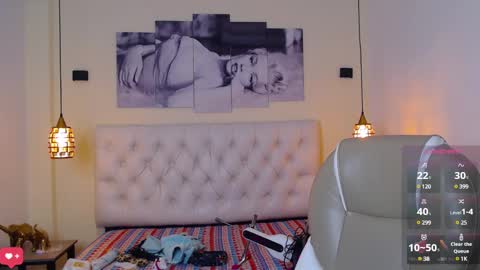 GEORGE online show from December 2024 08:25:02 PM