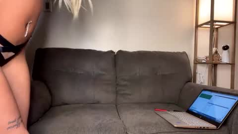 georgiawildxo online show from February 2025 09:03:01 AM
