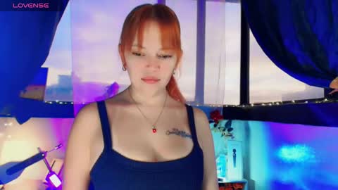 Snapshot of georgina_moschino chatting on May 2026 10:40:02 PM georgina_moschino online show from May 2026 10:40:02 PM