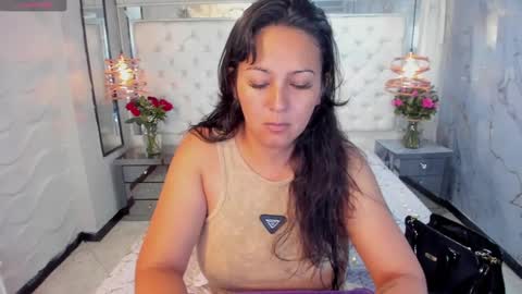Snapshot of georgina_mussk chatting on February 2025 08:01:01 PM Georgina online show from February 2025 08:01:01 PM