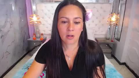 Snapshot of georgina_mussk chatting on September 2025 07:03:02 PM Georgina online show from September 2025 07:03:02 PM