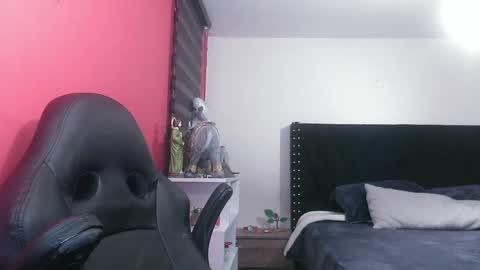 Georgina  online show from October 2025 01:58:01 AM