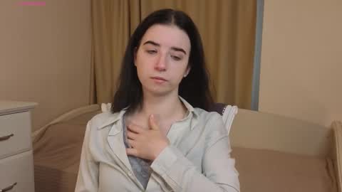 My name is Kelly online show from October 2025 04:13:02 AM