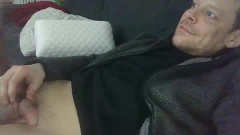 German33FFM1 online show from February 2025 06:00:01 AM