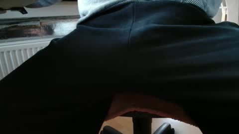 germanandy71 online show from February 2026 07:23:01 AM