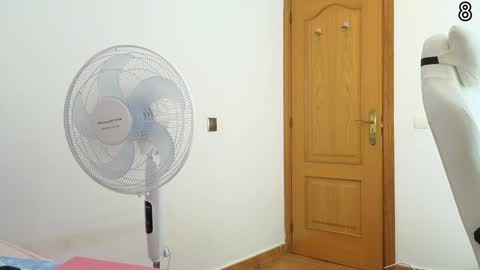 Nadine online show from December 2024 11:19:02 PM