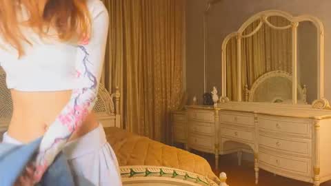 Kristy online show from April 2026 07:58:01 PM