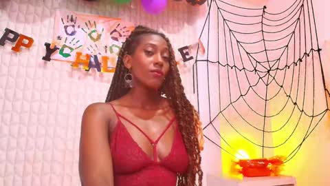 ghanimabrooks online show from October 2025 01:29:01 PM