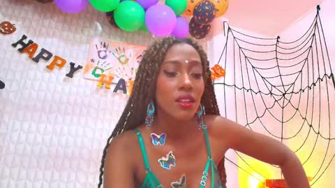 ghanimabrooks online show from October 2025 11:55:01 AM