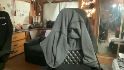 ghostboygbc online show from April 2026 03:24:01 AM