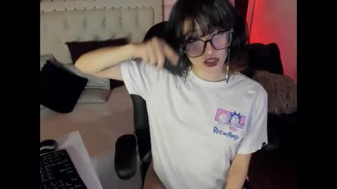 Allison  online show from February 2025 03:30:02 PM