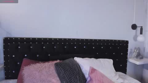 Allison  online show from September 2025 08:31:01 PM