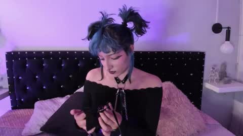 Allison  online show from September 2025 07:06:02 PM