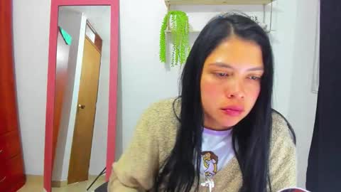 giaaaa   online show from February 2026 01:37:02 AM