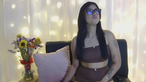 Snapshot of gia_massa chatting on October 2025 12:02:01 AM Gia Massa online show from October 2025 12:02:01 AM