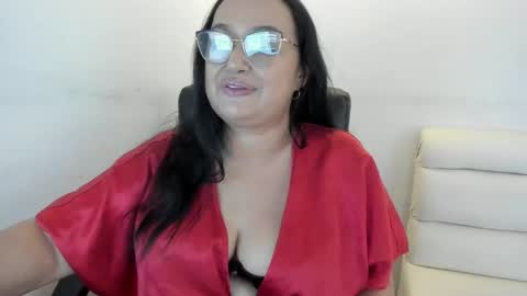 Snapshot of gia_nahomi chatting on January 2025 03:12:02 AM nahomi online show from January 2025 03:12:02 AM