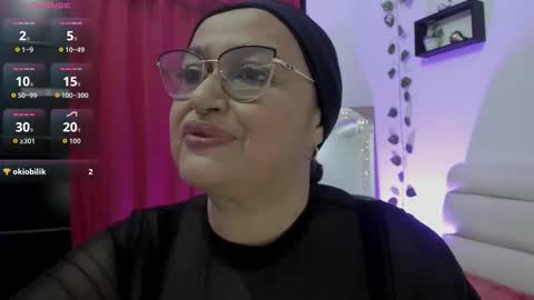 Snapshot of gia_nahomi chatting on September 2025 11:05:02 PM nahomi online show from September 2025 11:05:02 PM