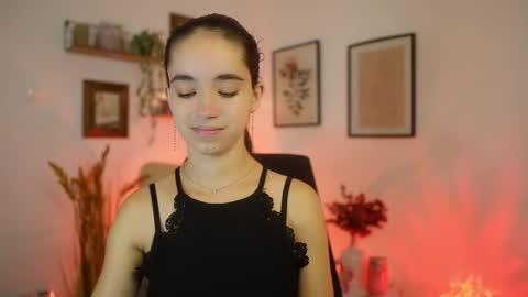 Gia Paige18 online show from September 2025 01:24:02 PM