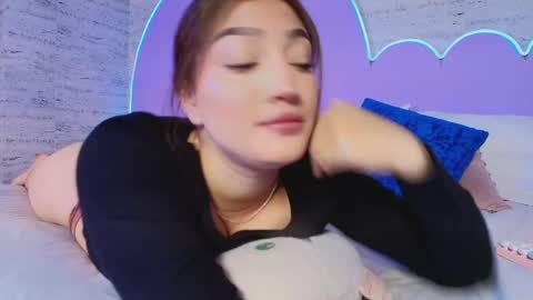 Gia online show from April 2026 08:26:01 PM