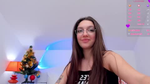 Snapshot of giacale chatting on January 2025 07:44:02 PM Gia online show from January 2025 07:44:02 PM