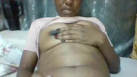 Snapshot of gianna98 chatting on November 2025 09:08:02 AM gianna98 online show from November 2025 09:08:02 AM