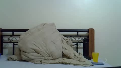 Snapshot of giannah01 chatting on November 2025 03:12:01 PM Giannah online show from November 2025 03:12:01 PM