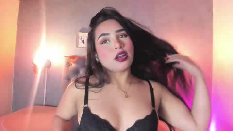 giannaslimjb online show from October 2025 03:36:01 AM