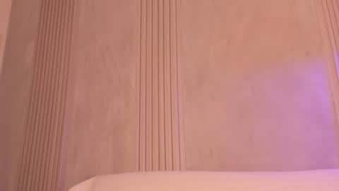 giannasue online show from March 2026 01:21:01 AM