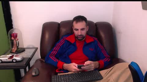 Gianni online show from January 2025 04:30:02 PM