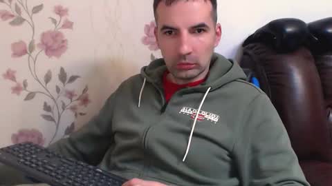 Gianni online show from April 2026 03:50:01 PM