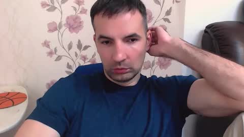 Snapshot of gianni_lion chatting on May 2026 08:55:01 AM Gianni online show from May 2026 08:55:01 AM