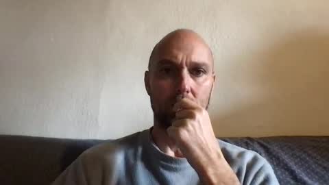 giannipaciotti online show from January 2025 12:01:01 PM