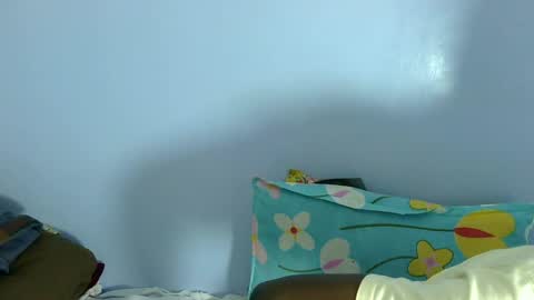 giant_couple online show from July 2026 10:17:01 AM