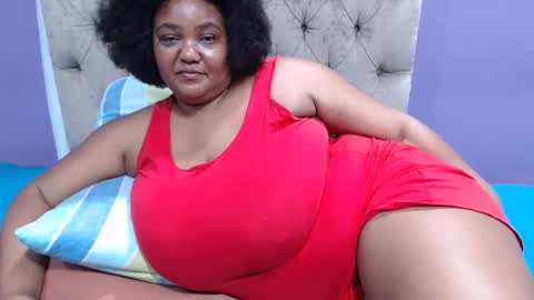 gianttitts online show from September 2025 07:59:02 PM