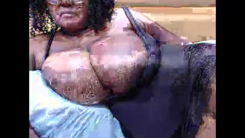 gianttitts online show from March 2026 08:08:02 PM