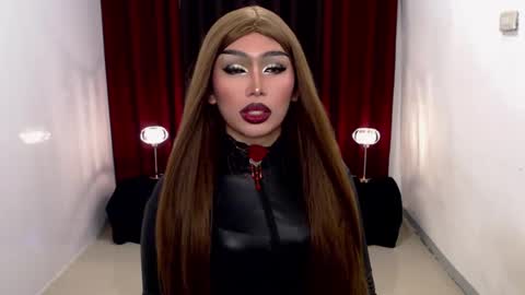 Gia X online show from December 2024 12:34:01 AM