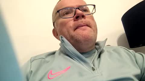 giddyup2222222 online show from February 2026 11:04:01 AM